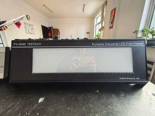 FV-2040 Industrial X Ray Film Viewer With 10×40cm Viewing Window